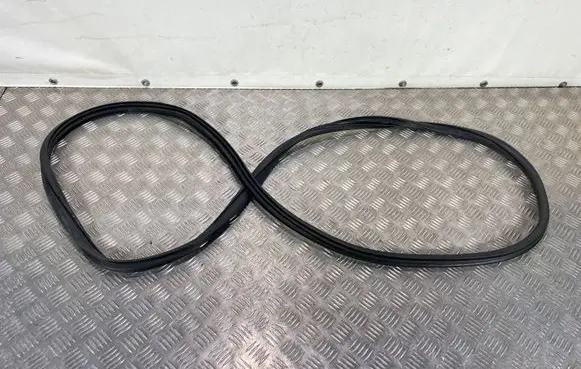 Mitsubishi Eclipse Cross Rubber seal rear door 