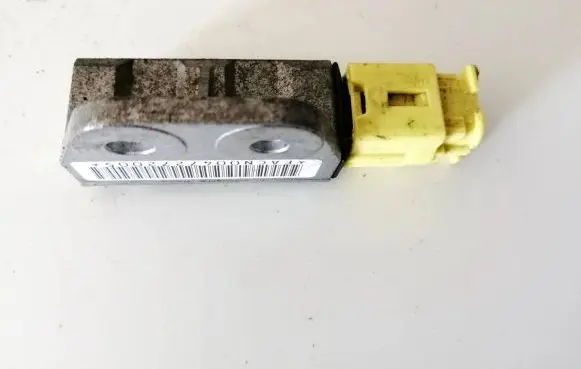 Nissan X-Trail T30 Airbag deployment crash/impact sensor