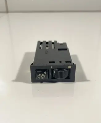 BMW 5 E39 Seat heating switch 8352259 03055000 459500