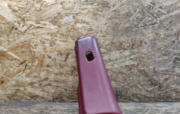 (B) pillar trim (top)