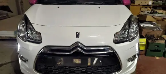 Citroen DS3 Front bumper 9687534777 ALLIN1