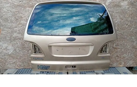 Ford Galaxy Front vent window/glass (coupe) 