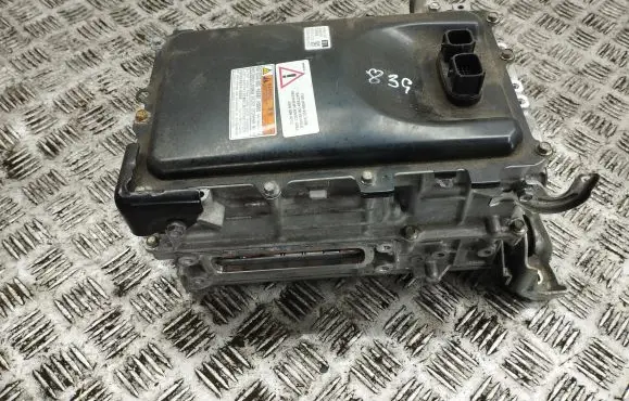 Toyota C-HR I Voltage converter inverter G920047330
