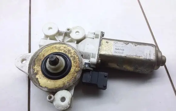 Saab 9-3 Ver1 Front door window regulator motor 12788800