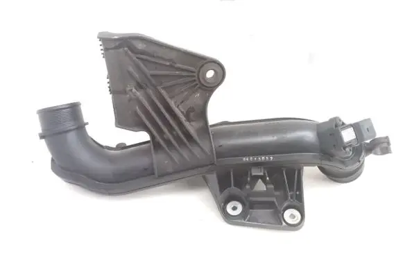 Audi Q5 SQ5 Intercooler hose/pipe 8K0145673AD