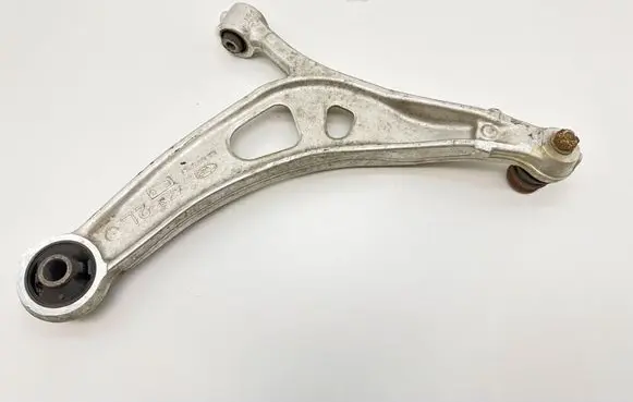 Subaru Outback (BT) Front lower control arm/wishbone 