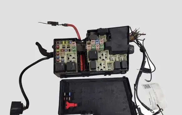 Volvo S40 Fuse box set 3M5T14A142AB 8688039 318789120