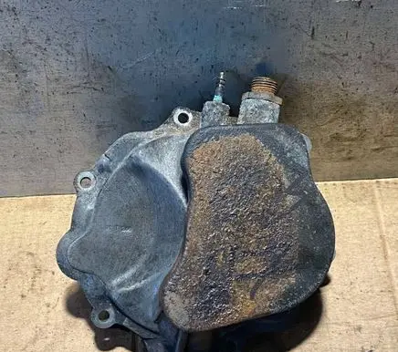 Mercedes-Benz E W124 Vacuum pump 0002302865 72060711