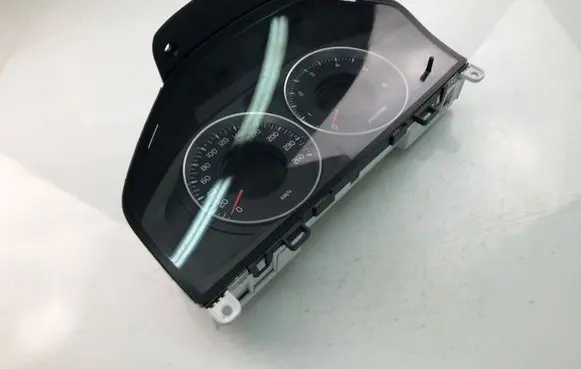 Volvo XC60 Speedometer (instrument cluster) 31343323AA