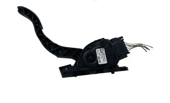 Volvo V70 Accelerator throttle pedal 6G929F836BD 6PV00922001