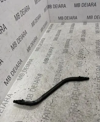 Mercedes-Benz C W205 Engine coolant pipe/hose A2045011125