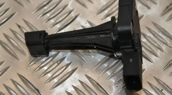 KIA Sportage Oil level sensor 215902F600 6PR00962212
