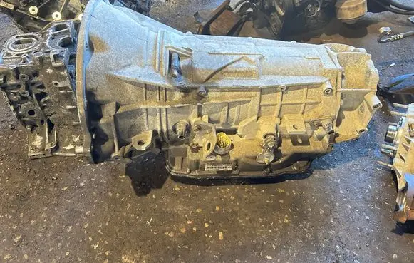 Jeep Cherokee III KJ Automatic gearbox RFE P52119462AC