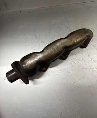 Audi Q7 4L Exhaust manifold 059253
