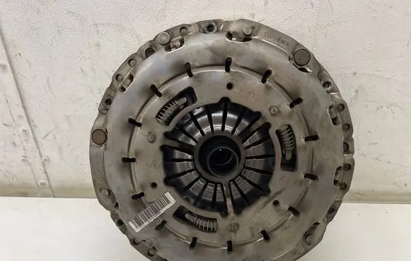 BMW 1 F20 F21 Clutch set kit 8605488