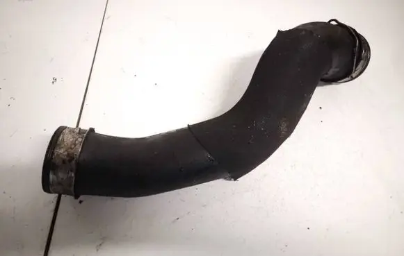 Mercedes-Benz E W211 Intercooler hose/pipe a2115280182
