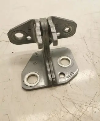 Jeep Grand Cherokee Loading door lower hinge 85574F