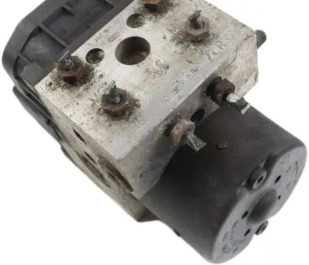 Volvo S40, V40 ABS Pump 0273004224 0265216462 30857585