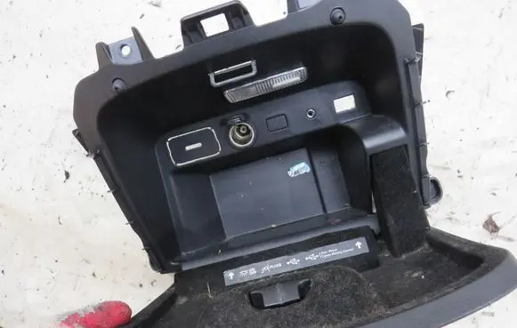 Citroen C4 Grand Picasso Glove box GMAUTO4574097