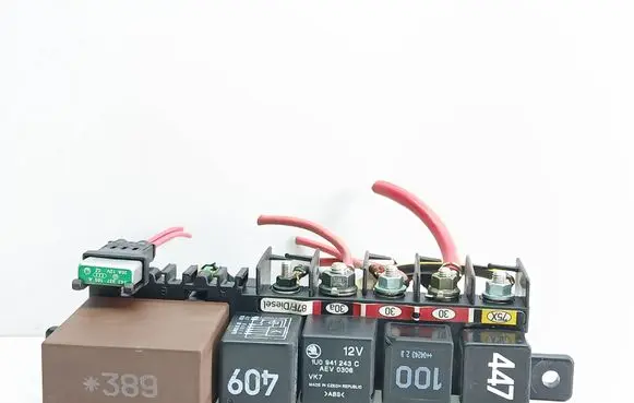 Fuse box set