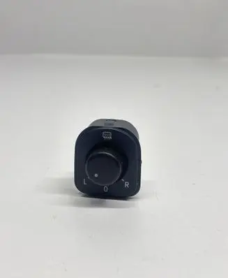 Volkswagen Golf V Wing mirror switch 1K0959565
