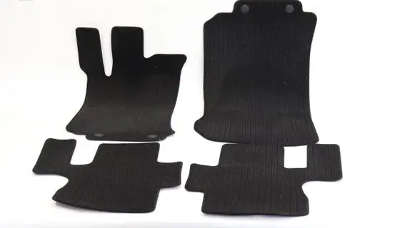 Mercedes-Benz R W251 Front floor mat A2516809048 3328905539010