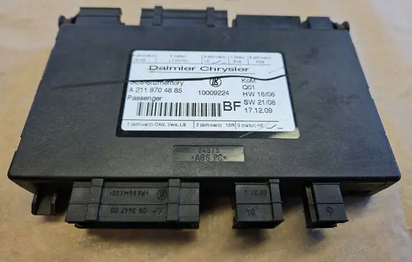 Mercedes-Benz GL X164 Seat control module A2118704885 2118704885