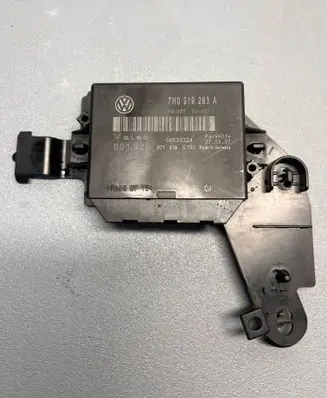 Volkswagen Polo IV 9N3 Parking PDC control unit/module 7H0919283A