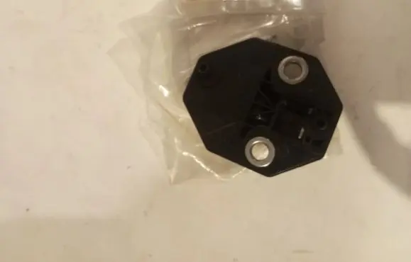 Citroen Berlingo Fuel distributor 904680