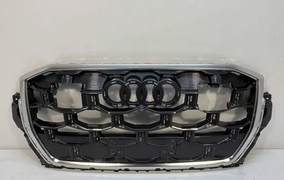 Audi Q7 4M Front bumper upper radiator grill 4M0853651BP 4M0853651BD 4M0853651BM