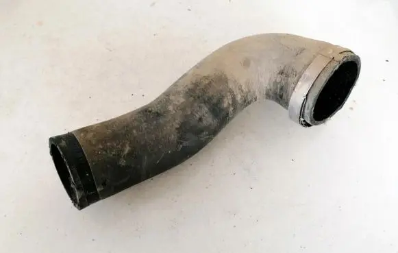 Volkswagen Golf VI Intercooler hose/pipe