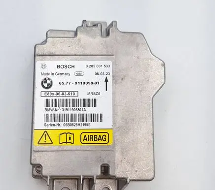 BMW 1 E81 E87 Airbag control unit/module 0285001533 31911905801A 9119058