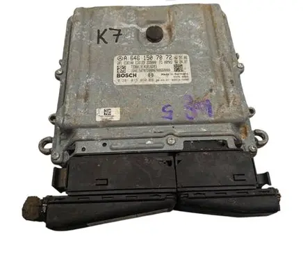 Mercedes-Benz Vito Viano W639 Engine control unit/module A6461507072 0281015060