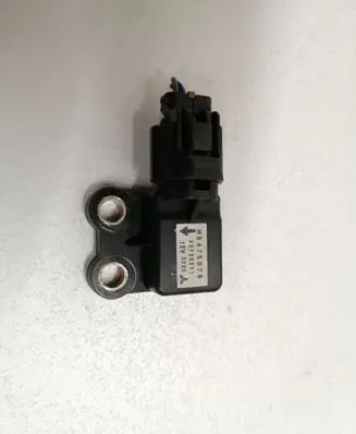 Mitsubishi Pajero Airbag deployment crash/impact sensor MR475078