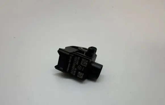 Mercedes-Benz GLC X253 C253 Airbag deployment crash/impact sensor A2139051300