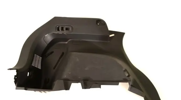 Trunk/boot side trim panel