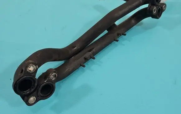 Intercooler hose/pipe