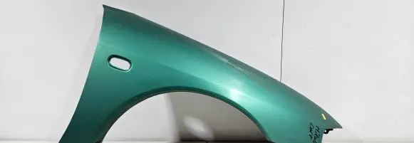 Mitsubishi Colt Fender