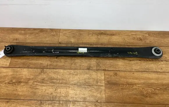 Cadillac Escalade IV Front lower control arm/wishbone 22902203PINYA 22902203