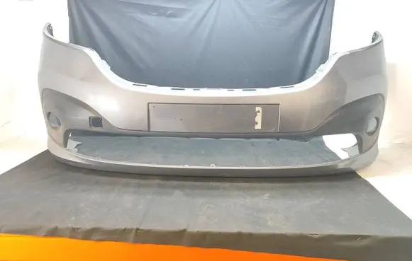 Renault Trafic III (X82) Front bumper 620223916R