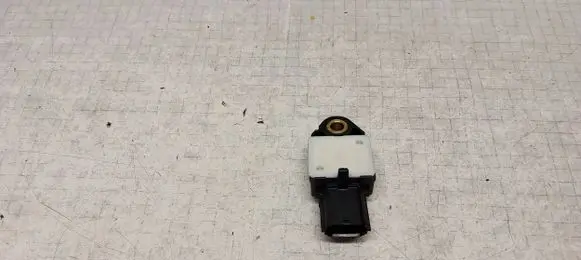 Toyota Verso Airbag deployment crash/impact sensor 898310F010 0480049156