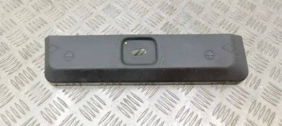 Toyota Avensis T250 Battery box tray cover/lid 5844105020