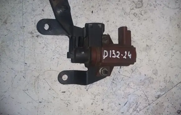 Volvo V50 Turbo solenoid valve PA66GF35