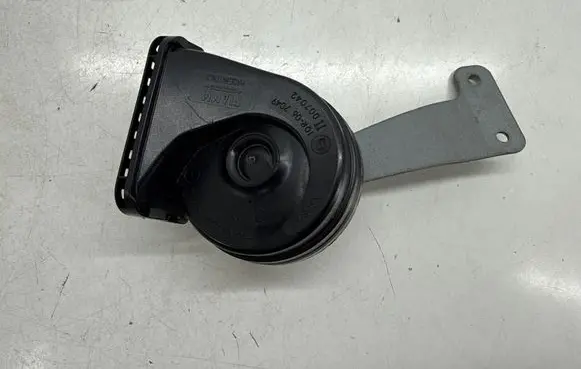 Dodge Hornet Horn signal 50570733 68616566AA