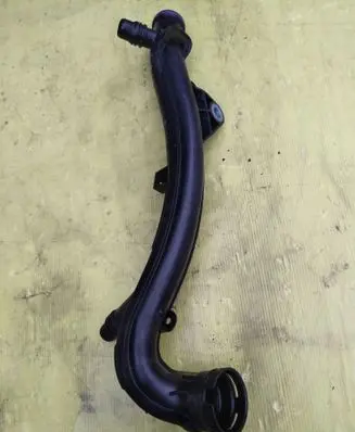 Peugeot 3008 II Engine coolant pipe/hose 9817282080