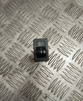 Suzuki Swift I Headlight level height control switch