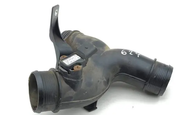 Intercooler hose/pipe