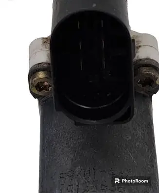 BMW 5 E60 E61 Starter motor 0001115046 12417796892-02