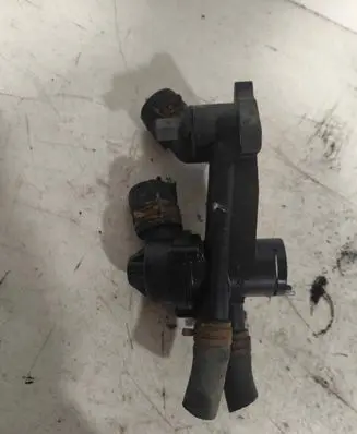 Thermostat/thermostat housing