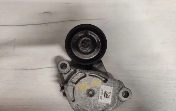 Mini One - Cooper F56 F55 Generator/alternator belt tensioner 8600357